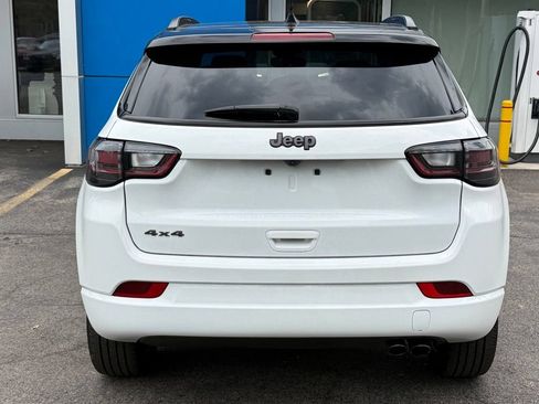 Used 2022 Jeep Compass High Altitude AWD/4WD image 6