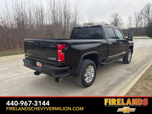 New 2025 Chevrolet Silverado 2500 High Country w/ Technology Package image 9