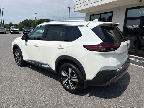 Used 2023 Nissan Rogue SL AWD/4WD image 7