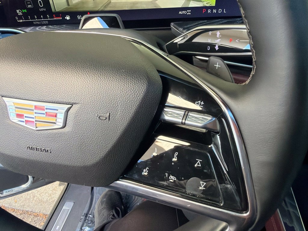 Used 2025 Cadillac Escalade Premium Luxury w/ Touring Package AWD/4WD image 62