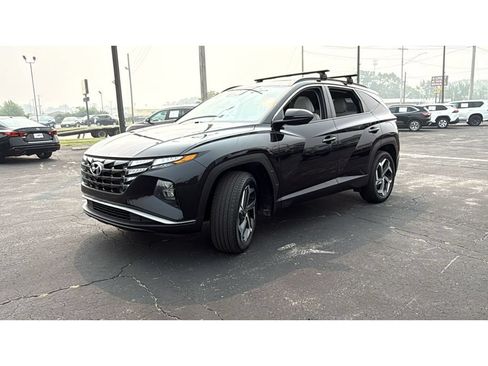 Used 2024 Hyundai Tucson SEL w/ Convenience Package AWD/4WD image 3