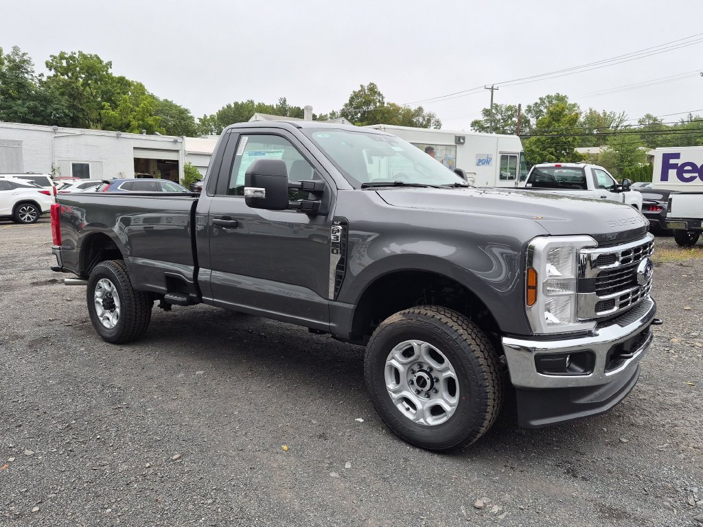 New 2026 Ford F350 XLT w/ FX4 Off-Road Package AWD/4WD image 4