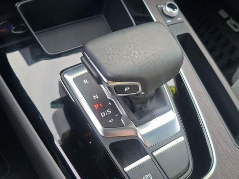 Used 2024 Audi Q5 2.0T Premium Plus w/ Premium Plus Package image 16