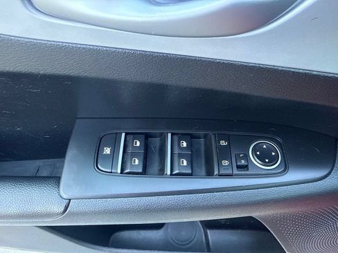 Used 2024 Kia Forte LXS FWD image 14