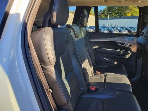 Used 2023 Volvo XC90 B6 Ultimate w/ Lounge Package image 16