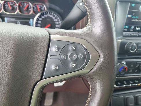 Used 2019 Chevrolet Silverado 2500 High Country image 19