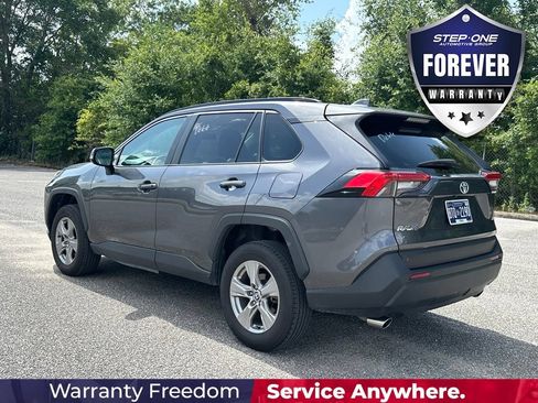 Used 2025 Toyota RAV4 XLE FWD image 4