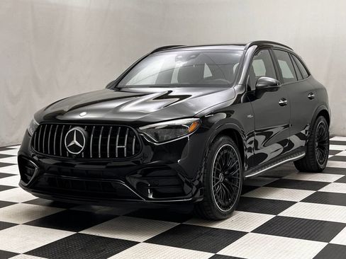 Used 2024 Mercedes-Benz GLC 43 AMG 4MATIC image 4