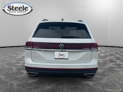 New 2026 Volkswagen Atlas SE FWD image 4
