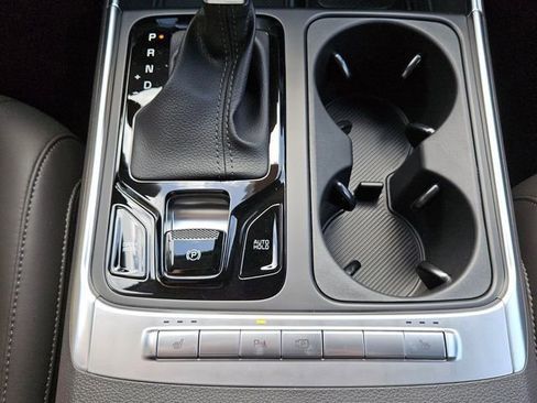 New 2026 Kia Carnival EX FWD image 23