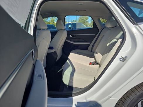 New 2026 Hyundai Sonata SEL FWD image 21