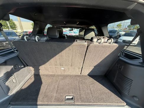 Used 2015 Lincoln Navigator 4WD image 36