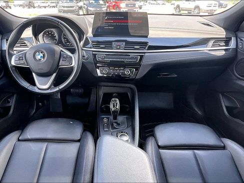 Used 2022 BMW X2 sDrive28i w/ Premium Package FWD image 7