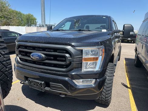 Used 2021 Ford F150 XLT w/ Equipment Group 301A Mid AWD/4WD image 18