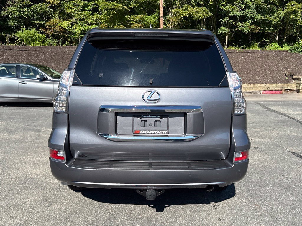 Used 2015 Lexus GX 460 w/ Premium Package AWD/4WD image 4