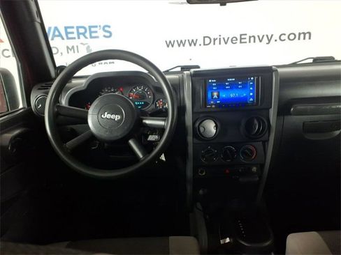 Used 2007 Jeep Wrangler X image 12