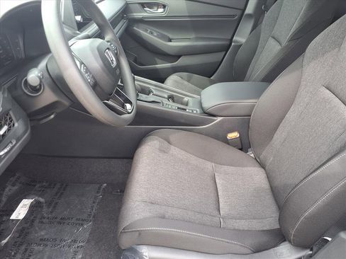 New 2026 Honda Accord SE image 9