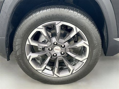 Used 2026 GMC Terrain Elevation w/ Elevation Premium Package image 29