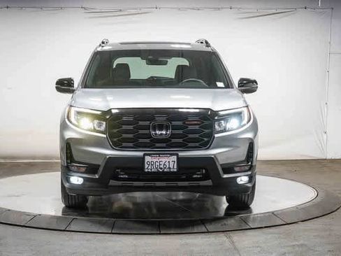 Used 2022 Honda Passport TrailSport image 6
