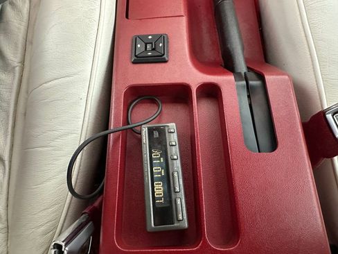 Used 1992 Ford Mustang GT image 24