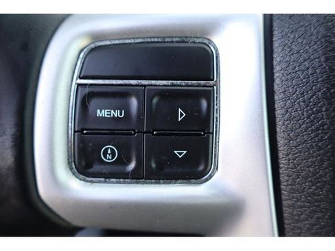 Used 2013 Chrysler 200 Touring image 11