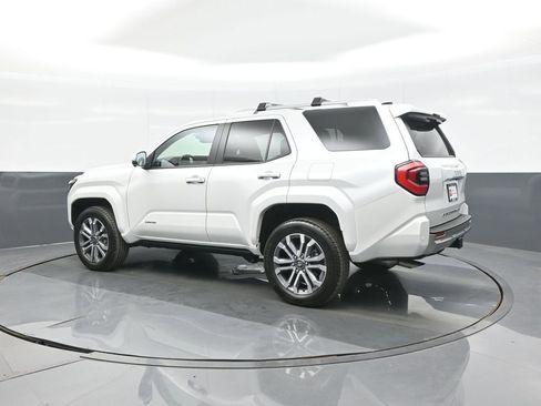 Used 2025 Toyota 4Runner Limited image 7