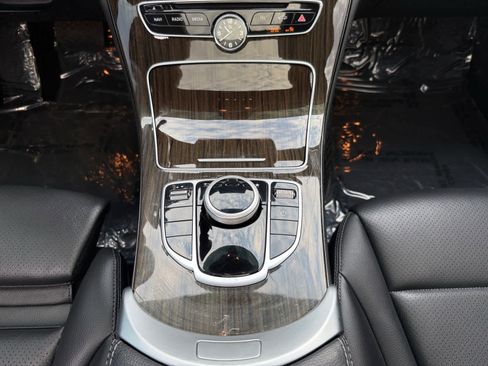 Used 2017 Mercedes-Benz C 300 4MATIC Sedan image 15