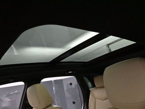 Used 2019 Cadillac XT5 Luxury FWD image 30