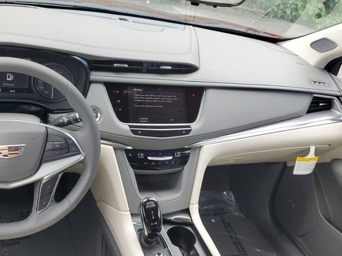 New 2025 Cadillac XT5 Premium Luxury w/ Technology Package image 16