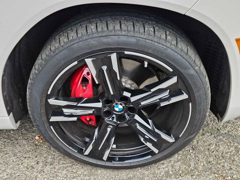 Used 2025 BMW X3 M50 w/ Premium Package image 8