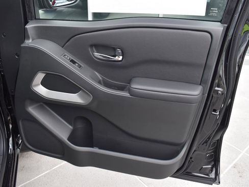 New 2026 Nissan Frontier SV w/ SV Convenience Package image 57