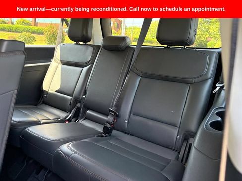 Used 2025 Ford Expedition Max Active RWD image 23