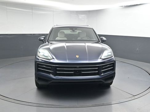 New 2025 Porsche Cayenne S AWD/4WD image 30