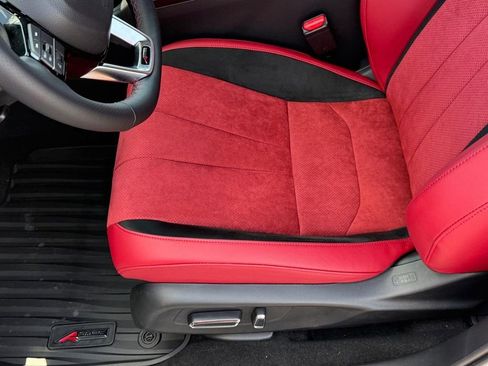 Certified 2025 Acura ADX A-Spec image 12