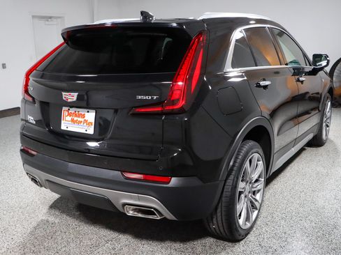 Used 2023 Cadillac XT4 Premium Luxury w/ Cold Weather Package FWD image 7