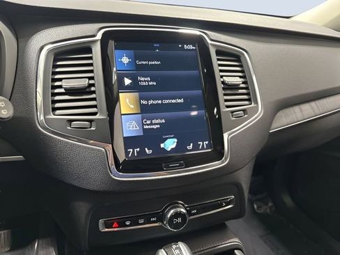 Used 2020 Volvo XC90 T6 Momentum w/ Protection Package image 21