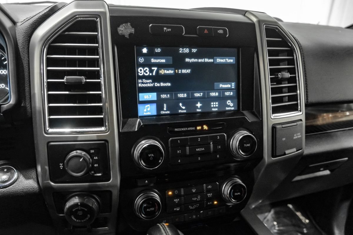 Used 2016 Ford F150 Platinum w/ Equipment Group 701A Luxury AWD/4WD image 25