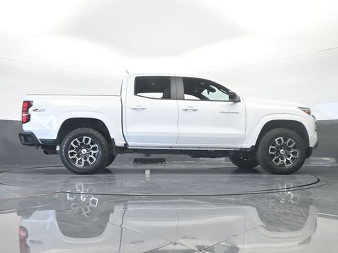 Used 2023 Chevrolet Colorado Z71 image 61