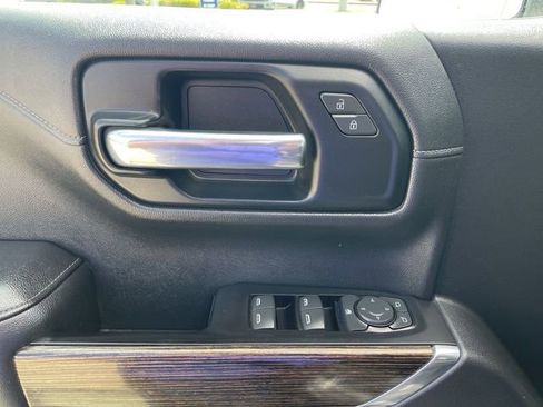 Used 2020 GMC Sierra 1500 SLE w/ SLE Value Package RWD image 22