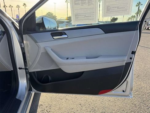 Used 2019 Hyundai Sonata ECO image 21
