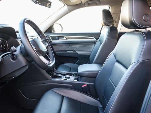 Used 2022 Volkswagen Atlas SE image 17