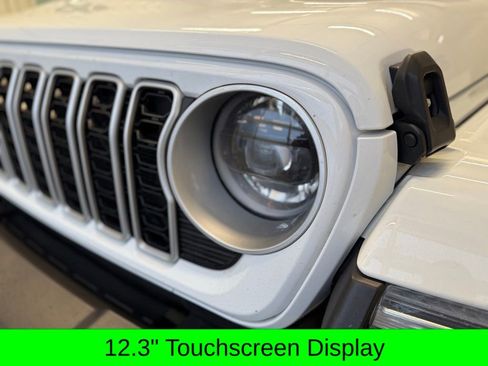 Used 2024 Jeep Wrangler Sahara w/ Dual Top Group image 10