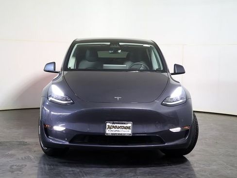 Used 2021 Tesla Model Y Long Range AWD/4WD image 9