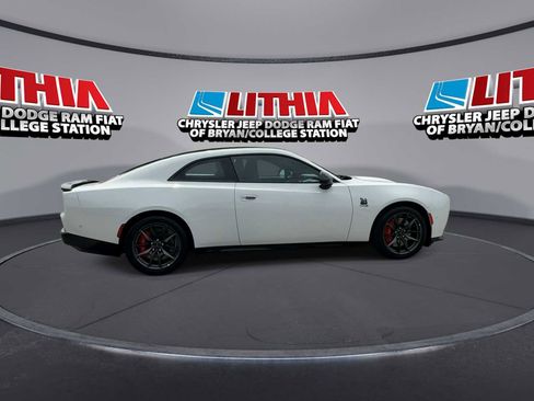 Used 2024 Dodge Charger Scat Pack w/ Plus Group image 8