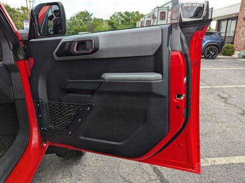 Used 2021 Ford Bronco Big Bend image 31