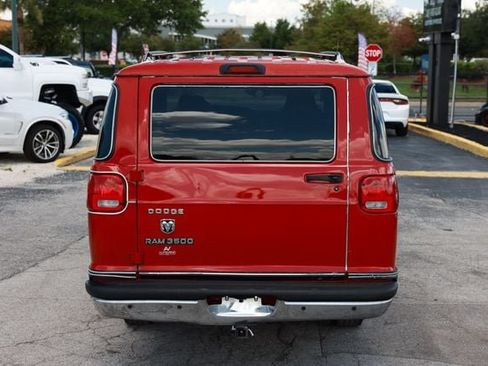 Used 2000 Dodge B3500 RWD image 12