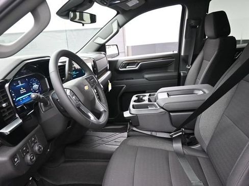 New 2026 Chevrolet Silverado 1500 LT AWD/4WD image 8
