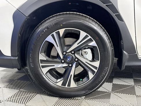 Used 2025 Subaru Crosstrek 2.0i Premium image 30