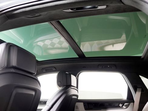 Certified 2025 Porsche Cayenne GTS AWD/4WD image 22