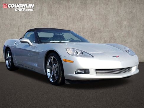 Used 2009 Chevrolet Corvette Convertible w/ Preferred Equipment Group image 8